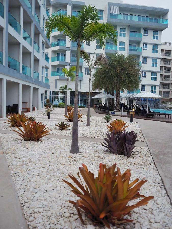 Grand Blue Condominium By Mary Mae Phim Exteriör bild