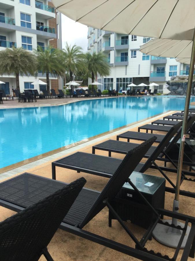 Grand Blue Condominium By Mary Mae Phim Exteriör bild