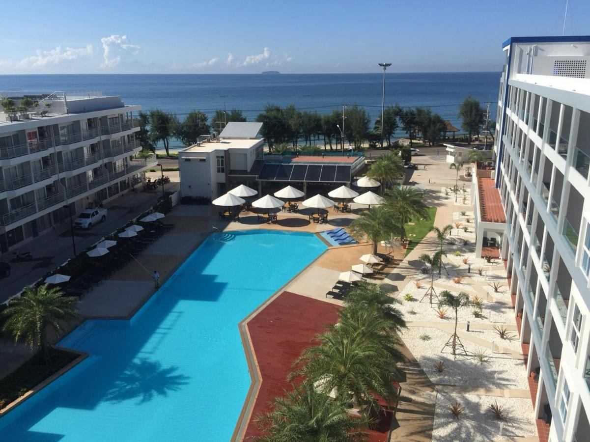 Grand Blue Condominium By Mary Mae Phim Exteriör bild